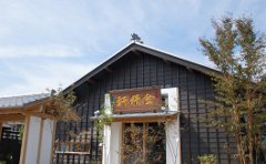 韮崎店外観